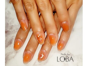 オレンジチークネイル