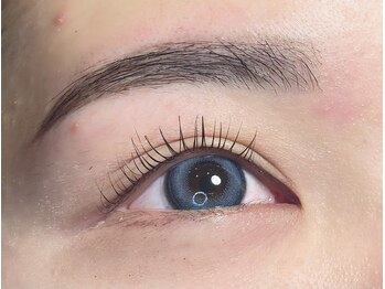 アイデザイナーズ 坂東店/マツパとアイブロウ 