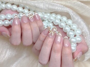 ピンキーネイル(Pinky Nail)/マグネットネイル