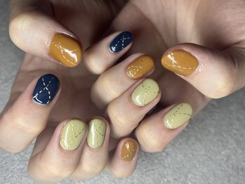 サイン(sin.)/ゴールドステッチネイル