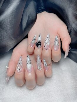 クイーンネイル(Queen Nail)の写真/【ワンカラー3980円～】通いやすいお値段でも丁寧な接客・カウンセリング・施術で、美フォルムな指先に♪
