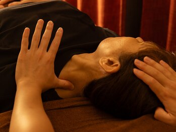 余白整体 CILUNE 茅ヶ崎【肩こり・マッサージ・整体】/呼吸が深くなる首ほぐし