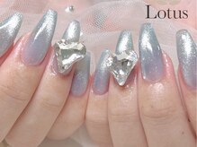 ロータス ネイルアンドアイラッシュ(Lotus)/マグネットネイルにハートパーツ
