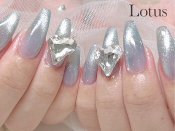 ロータス ネイルアンドアイラッシュ(Lotus)/マグネットネイルにハートパーツ