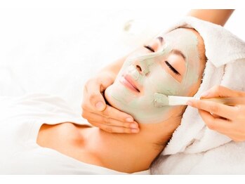 ルビーズ 柏店(RUBYZ)/人気の海藻ミネラルパックで保湿