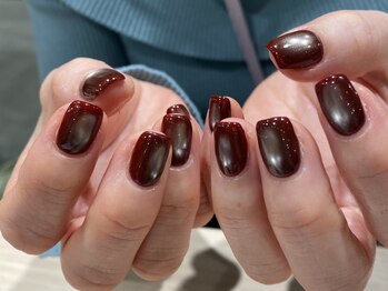 ソワール ユヌ(soir -une-)の写真/＜今っぽちゅるんネイル♪＞大人可愛いうるつやネイル◎マグネット/フラッシュ/インクetc.ジェルの種類豊富