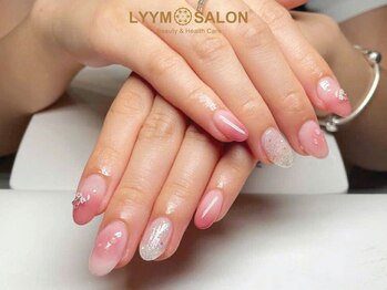 リームサロン 池袋店(LYYM SALON)/うるちゅるピンクで指先美人