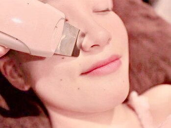 ディオーネ 四条烏丸店(Dione)の写真/【脱毛×毛穴ケア★予約率NO1】毛穴ケアの近道は脱毛！汚れがたまりにくく、理想のつるん肌へ近づけます♪