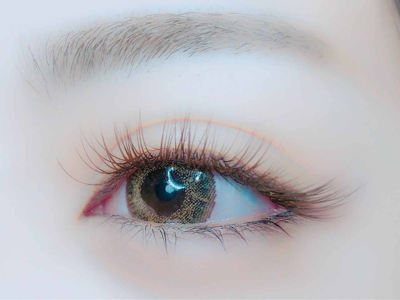 【最先端技術】フラットラッシュ120~140本￥7000~ オフ無料