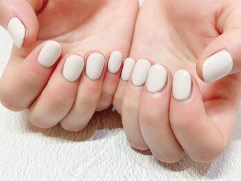 ライトウェーブ 長野駅前店/ホワイトカラーネイル♪