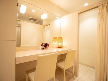 エピリス 成田店(EPIRES)/【嬉しいパウダースペース完備】