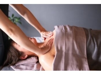 アロマサロン ココル(cocoru)/首も肩もゴリゴリの時には‥