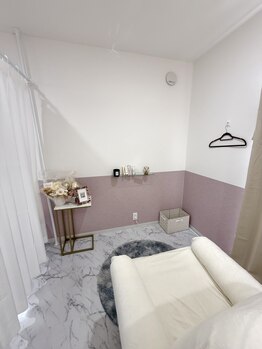 ミシェル(Michelle)の写真/【高技術×スピーディー】忙しい大人女性に選ばれる時短施術◎圧倒的なモチの良さで24時間理想の目元♪