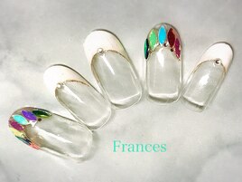 リーフホロとフレンチネイル