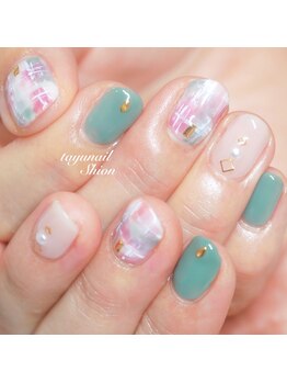 たゆ ネイル(たゆnail)/秋冬新色カーキとチェックネイル