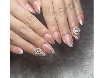 ネフェル(Nefel)/ジェルネイル