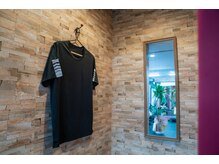 バックステージ(Backstage)の雰囲気（ウェアの貸し出しあります！手ぶらでも気軽にご来店できます！）