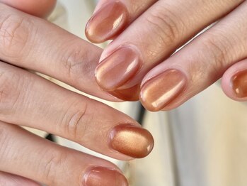 ジュイール ネイル 千葉店(Jouir nail)の写真/シンプルで大人上品なデザインが好きな方にオススメ◎オフィスでも浮かないネイルで普段使いしやすい！
