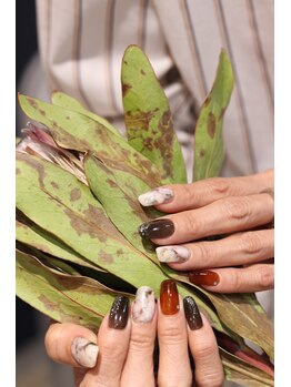 キダチ(Kidati)/ピンク大理石デザインネイル