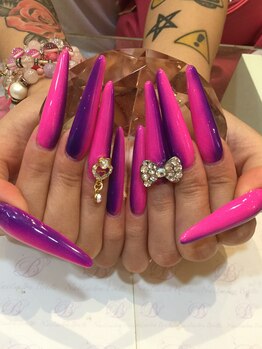 エスフィーネイルサロン ブリーユ(Esfy nailsalon Brille)/1.5枚ロングスカルプ