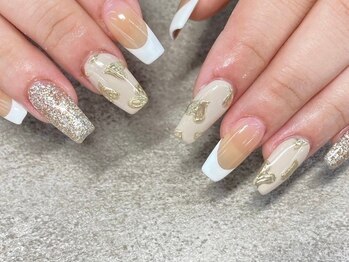 きれいめフレンチネイル