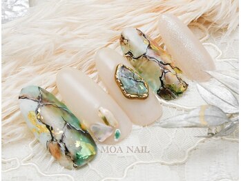 モア ネイル(MOA NAIL)