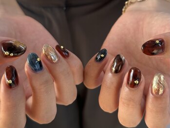 ゆびノさき イケブクロ(ゆびノさき+ikebukuro)/秋ネイル