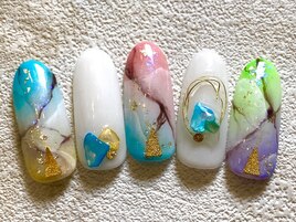 カラフルターコイズ