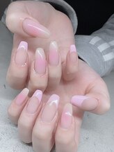 ティディーネスト(Tidynest)/フレンチネイル