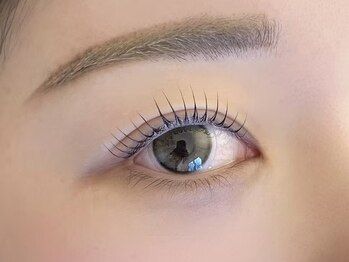 ニューラインアイプラス(New Line eye+)/【パリジェンヌラッシュリフト】