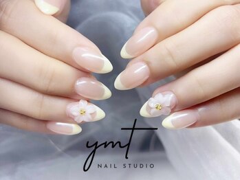 YMT Nail Studio/