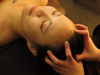 アオレニア(ao.lenia)/極上★炭酸ドライヘッドスパ