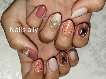 ネイルズアリー 立川店(Nails ally)/フラッシュネイル×ストーン