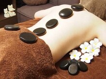 魅麗(ミレイ)の雰囲気（ホットストーンでマッサージでの効果を高めます♪）