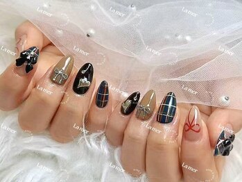ラメール(La mer)/大人っぽいネイル