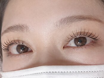 モルレーヴ(MOLREVE)/大人可愛い束感デザイン