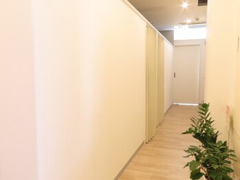 リカバリー 東日暮里店/個室の店内