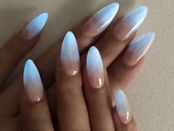 秋光るネイル ナイトグロウ 蓄光 Pg ネイルサロン ネイルズゴーゴー 渋谷店 Nailsgogo のフォトギャラリー ホットペッパービューティー