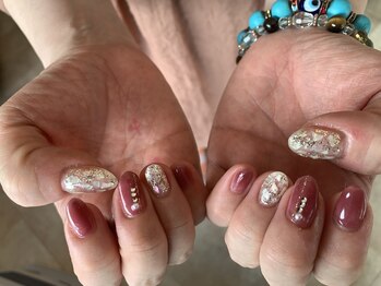 ネイルサロン シェリ(NAIL SALON Cheri)/夏に人気のシェルネイル
