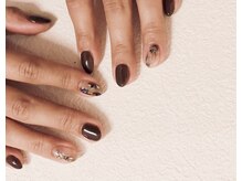エモ(emo)/ニュアンスネイル