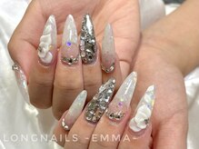 ロングネイルズ エマ(LongNails-Emma)/持ち込みゴージャス