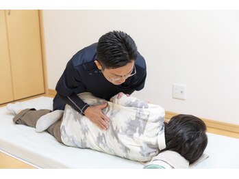 カイロプラクティック 長岡/施術風景