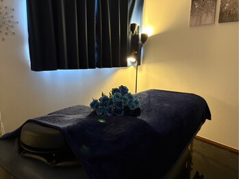 クオン(kuon)の写真/【お仕事帰りのお時間も◎】疲れた体に<極上オイルリンパマッサージ/タイ古式/ヘッドスパ>がおすすめ♪