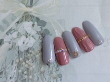 ネイルサロン&スクール ジーナ(GINA)/ピンク・グレーきれいめデザイン