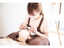 ディスカンソ アイラッシュ(descanso eyelash)/一本ずつ丁寧に装着♪