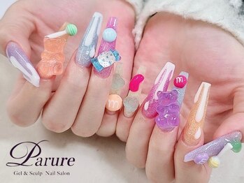 パリュール 新宿店(Parure)の写真/美フォルム&アート再現力に自信有!海外パーツ多数,高級スワロ・パーツ・ストーン豊富♪※スカルプ180分