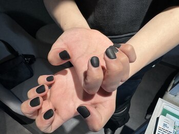 ティエラ(tierra)の写真/【メンズネイル専任】メンズメニューにも特化した性別年齢関係なく通えるサロン♪メンズ脱毛・眉ワックスも