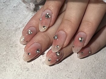 キー(key.)/チークワンホンネイル