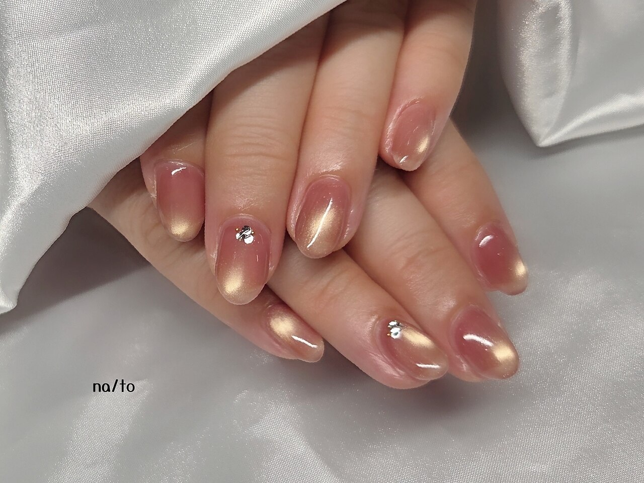 No.346 ネイルチップ 赤 ニュアンス うるうる マグネット 秋 紅葉 2025