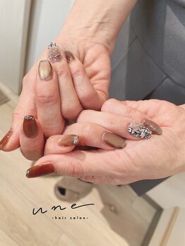 ユヌネイル(une nail)/
